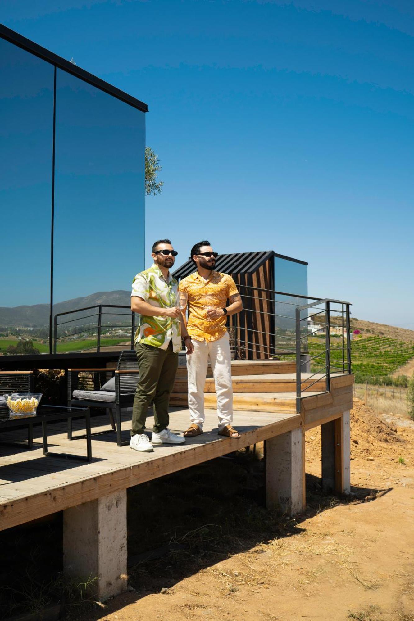 Bajo Estrellas Hotel Contemporaneo Valle de Guadalupe Εξωτερικό φωτογραφία