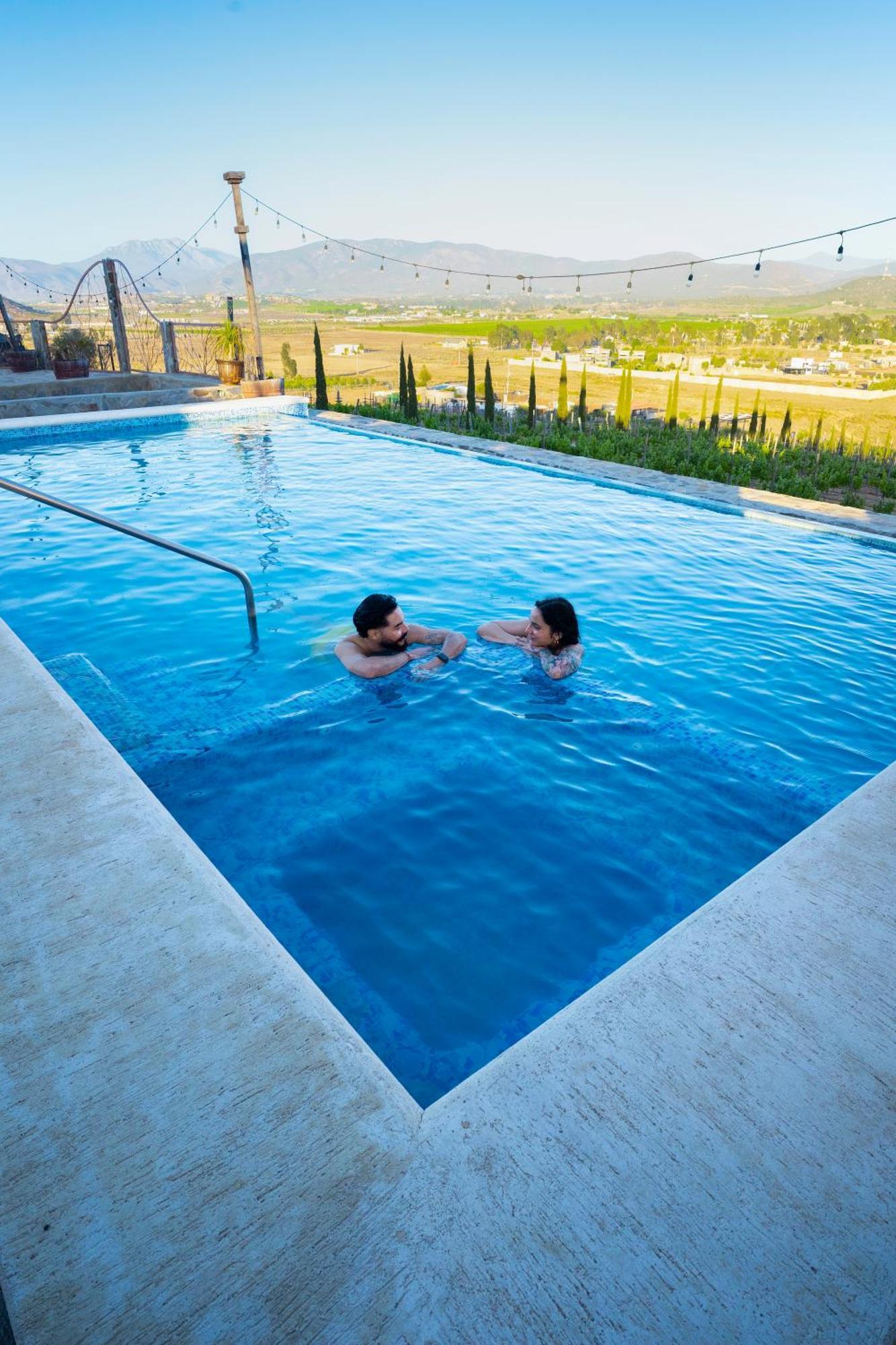 Bajo Estrellas Hotel Contemporaneo Valle de Guadalupe Εξωτερικό φωτογραφία